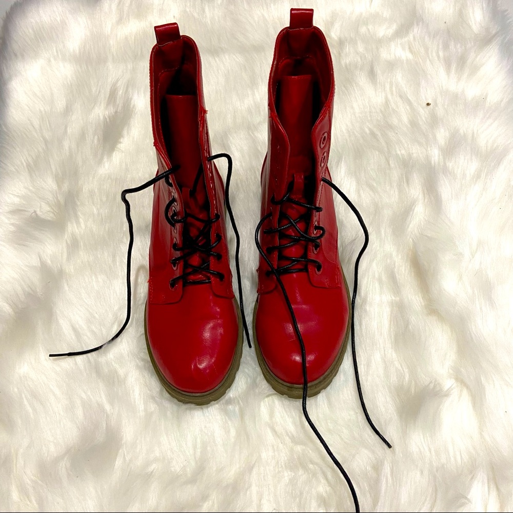 Spirit Moda Red EDNA Military Booties size 6.5